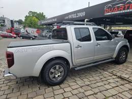 NISSAN - FRONTIER - 2013/2014 - Prata - R$ 89.900,00