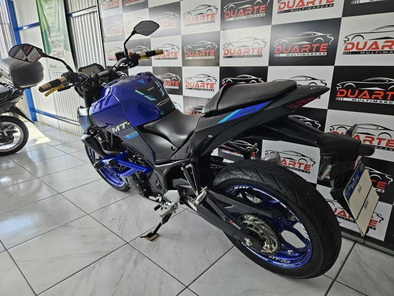 YAMAHA - MT - 2023/2024 - Azul - R$ 33.900,00