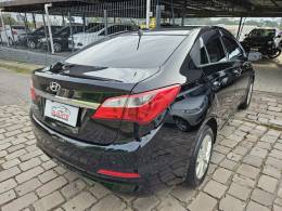 HYUNDAI - HB20S - 2015/2016 - Preta - R$ 51.900,00