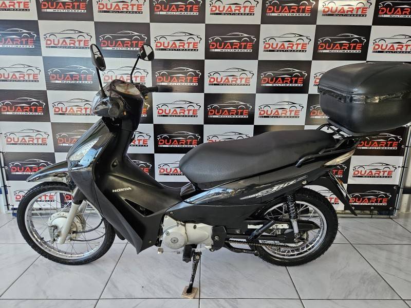 HONDA - BIZ 125 - 2009/2009 - Preta - R$ 9.500,00