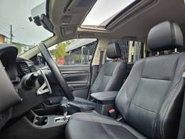 MITSUBISHI - OUTLANDER - 2015/2016 - Preta - R$ 89.900,00