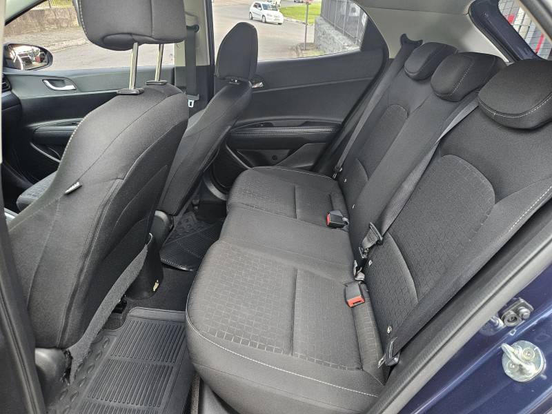 HYUNDAI - HB20 - 2022/2023 - Azul - R$ 68.900,00